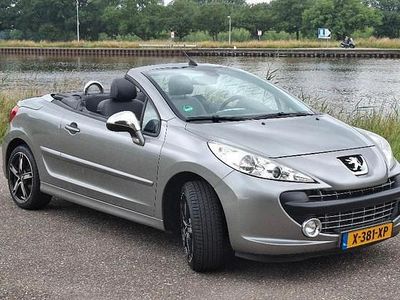 Occasion 2009 Peugeot 207 CC Roland Garros Cabriolet | € 3.450 (Eerlijke prijs)