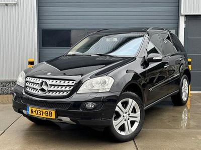Occasion Mercedes 500 306 PK (225 kW) 2007 Zwart (metallic) SUV