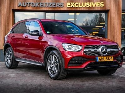 Rood Gebruikt 2021 Mercedes GLC300 Business SUV | € 44.900 (Goede deal)