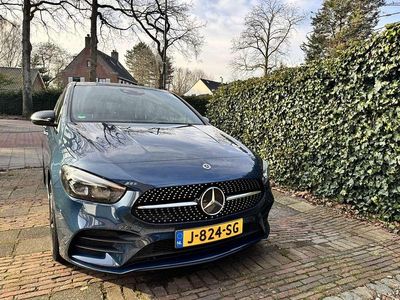 Occasion Mercedes B180 Business 136 PK (100 kW) 2020 Blauw MPV