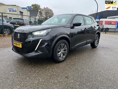 Zwart Occasion 2022 Peugeot 2008 Active SUV | € 17.950 (Eerlijke prijs)