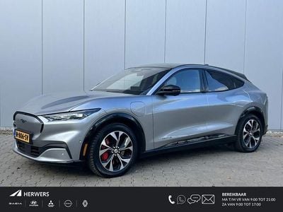 Grijs Occasion 2021 Ford Mustang Mach-E SUV | € 26.935 (Eerlijke prijs)