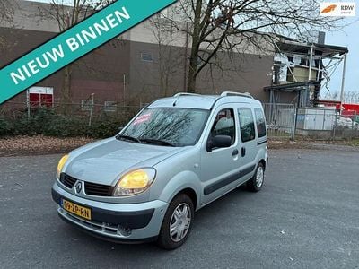 Grijs (metallic) Gebruikt 2008 Renault Kangoo Expression MPV | € 4.999 (Super prijs)