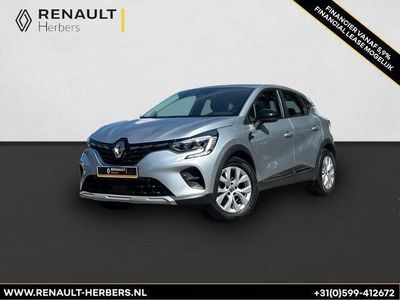 Grijs, metallic lak Gebruikt 2020 Renault Captur Zen SUV | € 17.650 (Iets duurder)