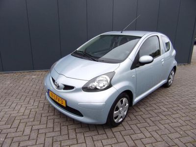 tweedehands Toyota Aygo 1.0-12V //AIRCO //