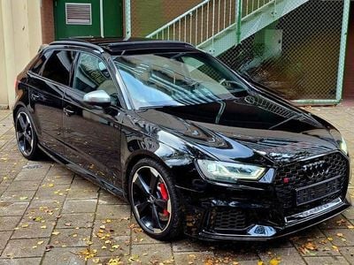 Gebruikt 2015 Audi RS3 Sedan | € 32.950 (Eerlijke prijs)