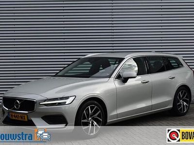 Grijs Occasion 2020 Volvo V60 Pro Stationwagen | € 25.440 (Iets duurder)