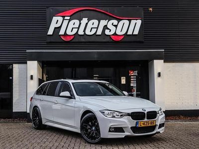 Occasion BMW 330 Luxury Line 252 PK (185 kW) 2015 Wit Stationwagen