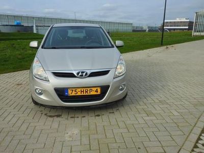 tweedehands Hyundai i20 1.4i DynamicVersion