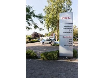 Zwart Gebruikt 2010 Toyota Yaris Cool Hatchback | € 5.675 (Iets duurder)