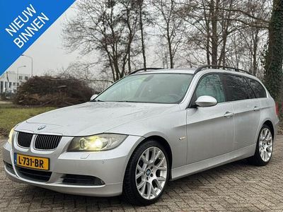 Grijs Occasion 2006 BMW 325 Executive Stationwagen | € 4.977 (Eerlijke prijs)