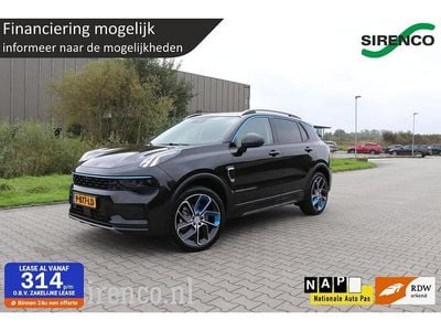 Zwart Gebruikt 2022 Lynk & Co 01 SUV | € 23.443 (Eerlijke prijs)