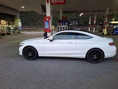 Wit Gebruikt 2016 Mercedes C180 Ambition Coupé | € 18.750 (Goede deal)