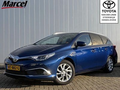Blauw Occasion 2015 Toyota Auris Hybrid Stationwagen | € 9.900 (Goede deal)