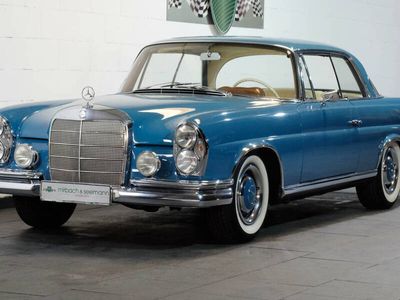 Blauw Gebruikt 1965 Mercedes 250 SE Coupé | € 120.000