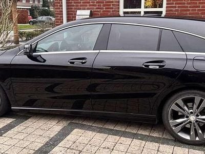 Zwart Gebruikt 2016 Mercedes CLA180 Sedan | € 10.750 (Goede deal)