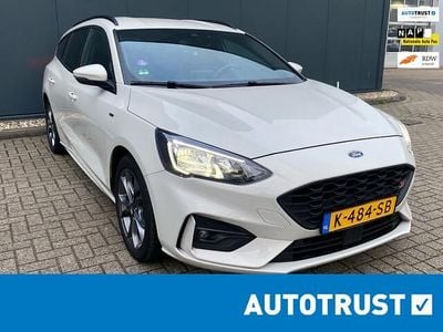 Wit (metallic) Gebruikt 2021 Ford Focus Business Edition Stationwagen | € 10.844 (Goede deal)