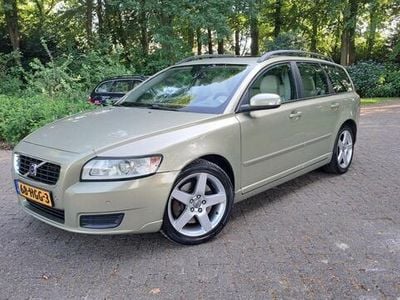 Groen Occasion 2007 Volvo V50 Kinetic Stationwagen | € 7.899 (Eerlijke prijs)