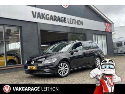 Zwart Gebruikt 2023 VW Golf VIII Highline Stationwagen | € 18.950 (Goede deal)