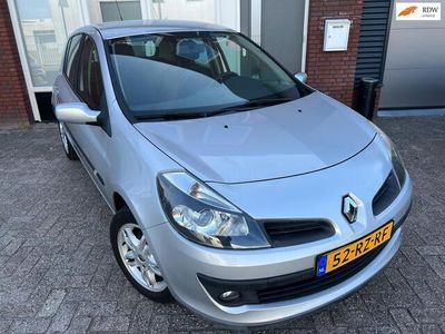 tweedehands Renault Clio R.S. 1.4-16V Team Spirit / 5D / Airco / NAP