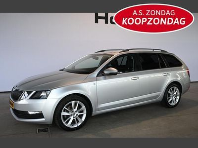 Grijs (metallic) Gebruikt 2017 Skoda Octavia Business Line Stationwagen | € 10.940 (Eerlijke prijs)