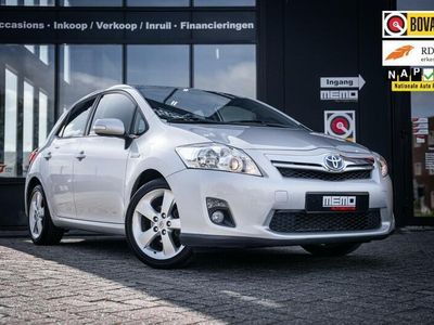 Toyota Auris Hybrid