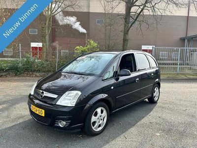 Zwart, metallic lak Occasion 2006 Opel Meriva Cosmo MPV | € 1.649 (Eerlijke prijs)