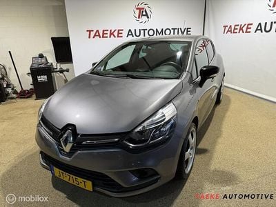 Grijs Occasion 2016 Renault Clio IV Dynamique Hatchback | € 4.999 (Goede deal)