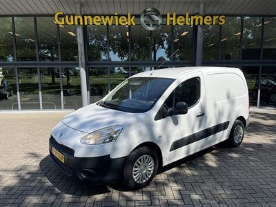 Wit Occasion 2013 Peugeot Partner MPV | € 9.945 (Duur)