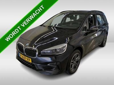 BMW 216