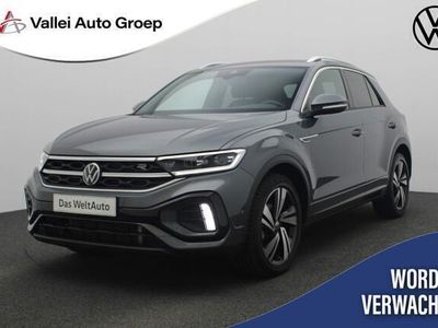 tweedehands VW T-Roc 1.5 TSI 150PK DSG R-Line | Keyless | Navi | Camera | Full LED | 18 inch