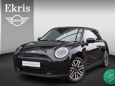 Zwart Nieuw 2025 Mini Cooper Classic Hatchback | € 34.800 (Duur)
