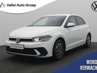 tweedehands VW Polo 1.0 TSI 95PK Life | Parkeersensoren voor/achter | ACC | Clima | Apple Carplay / Android Auto | 15 inch | LED | Digital Cockpit