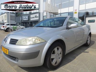 Grijs Gebruikt 2005 Renault Mégane Cabriolet Luxe Cabriolet | € 2.250 (Eerlijke prijs)