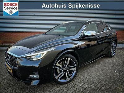 tweedehands Infiniti Q30 2.0t Sport AWD 211 PK! / Navigatie / Clima / Airco