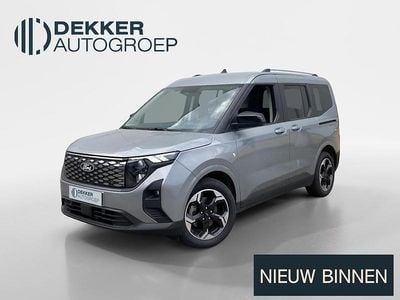 Grijs Nieuw 2025 Ford Tourneo Courier Titanium MPV | € 38.945