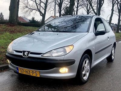 Gebruikt 2002 Peugeot 206 | € 899 (Goede deal)