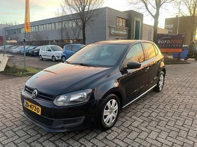 Zwart Occasion 2011 VW Polo Highline Hatchback | € 4.250 (Goede deal)