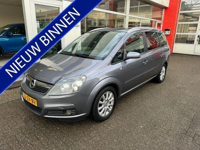 tweedehands Opel Zafira 1.6 Temptation | 7-persoons | Trekhaak | Airco | Cruise control | Dakrails |