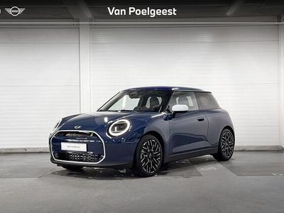 Nieuw Mini Cooper SE Favoured 160 kW (218 PK) 2026 Indigo sunset blue Hatchback