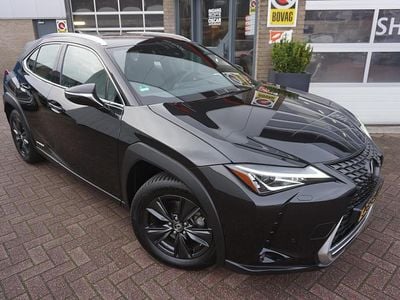 Lexus UX 250h