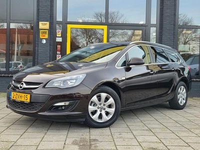 Bruin Occasion 2015 Opel Astra Sport Stationwagen | € 9.950 (Eerlijke prijs)