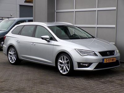 Grijs Occasion 2016 Seat Leon ST FR Stationwagen | € 12.950 (Eerlijke prijs)