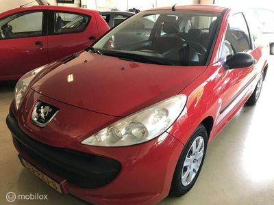 Occasion Peugeot 206+ 60 PK (44 kW) 2011 Rood Hatchback