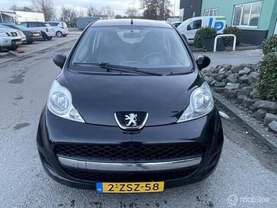Occasion Peugeot 107 68 PK (50 kW) 2010 Zwart Hatchback