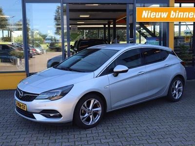 tweedehands Opel Astra 1.2 130 pk Launch Elegance