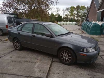 Volvo S40