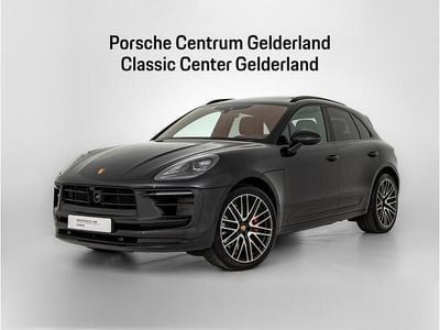 Zwart (metallic) Occasion 2022 Porsche Macan GTS SUV | € 109.900