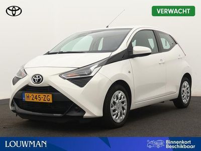 tweedehands Toyota Aygo 1.0 VVT-i x-play