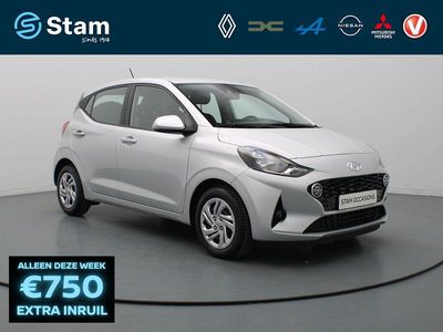 Grijs, metallic lak Gebruikt 2022 Hyundai i10 Comfort Hatchback | € 12.990 (Goede deal)